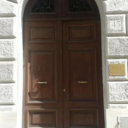 Interno 7 Luxury Pensión Roma