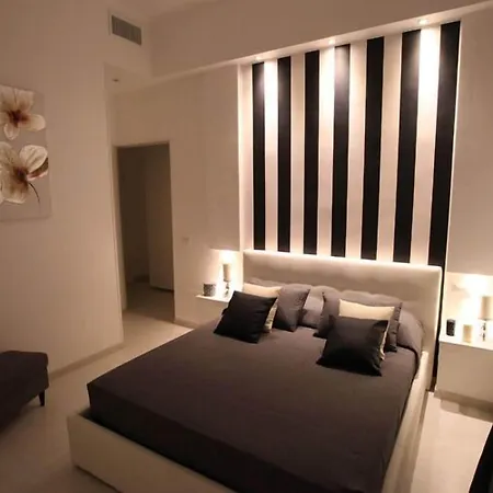 Pensión Interno 7 Luxury 4*