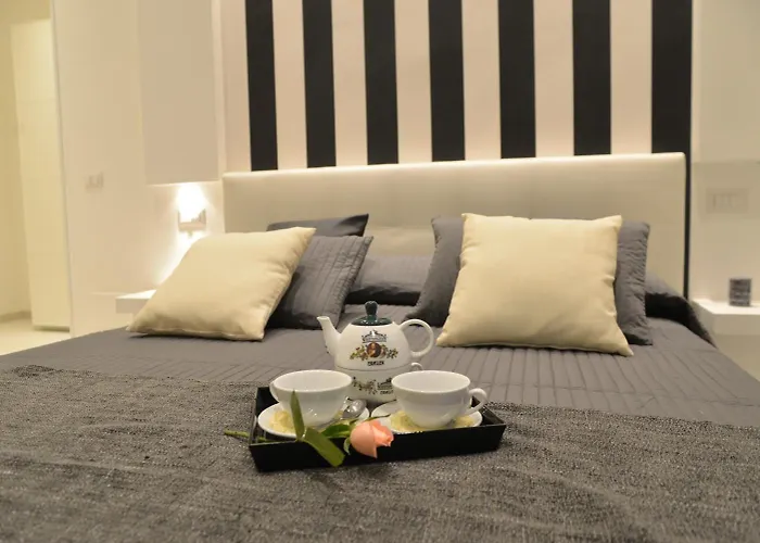 Interno 7 Luxury ゲストハウス 4*